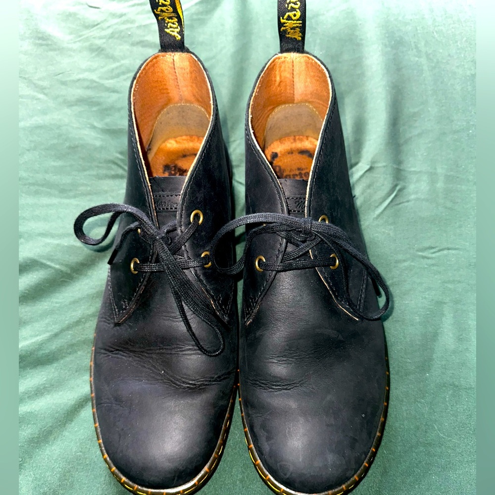 Dr. “Doc” Martens Cabrillo leather Chukka boots - Sz 9